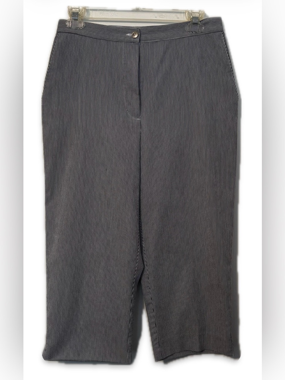 Alfred Dunner Black & White Striped 8 Petite cropped Pants